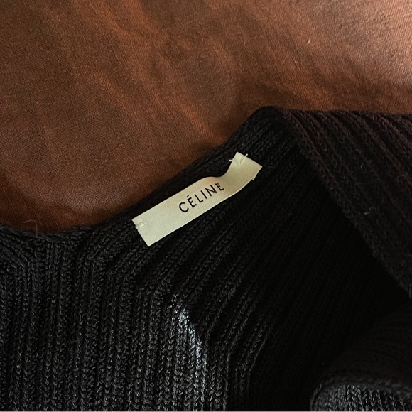 Off the Shoulder Ribbed Knit - Picture 7 of 8